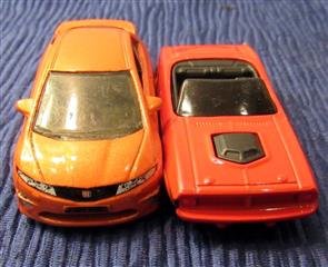 LOT OF 11 MIXED LOT ERTL HOTWHEELS MATTEL DISNEY PIXAR TOY CARS - ASSORTED LOT H